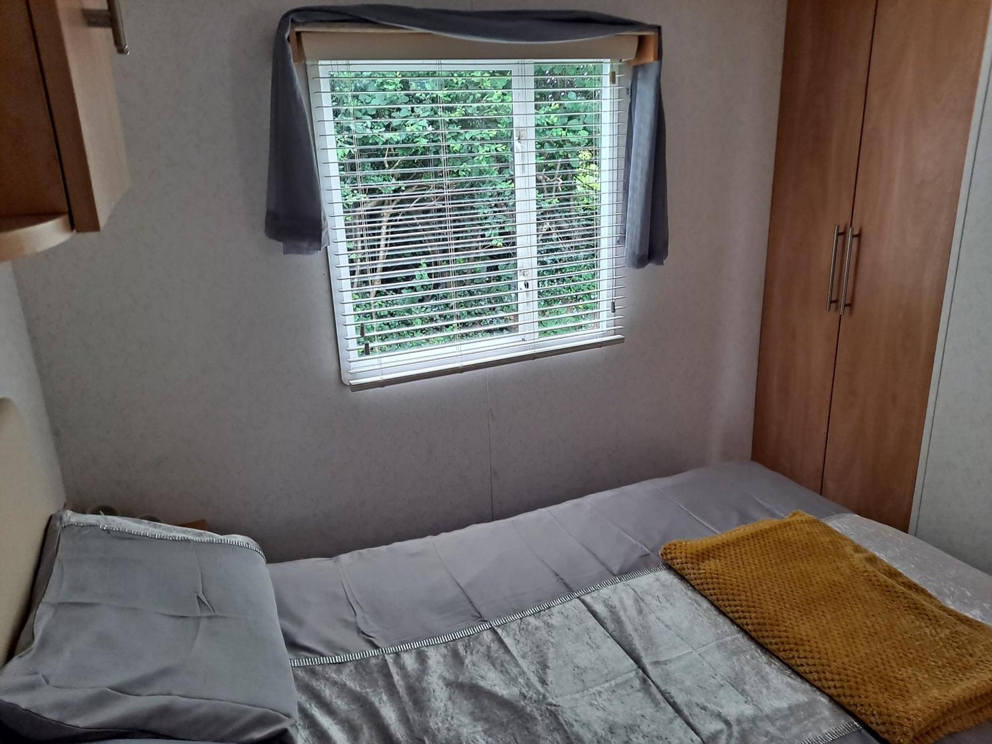 Amroth Bay Holiday Caravan Llanteg Ngoại thất bức ảnh