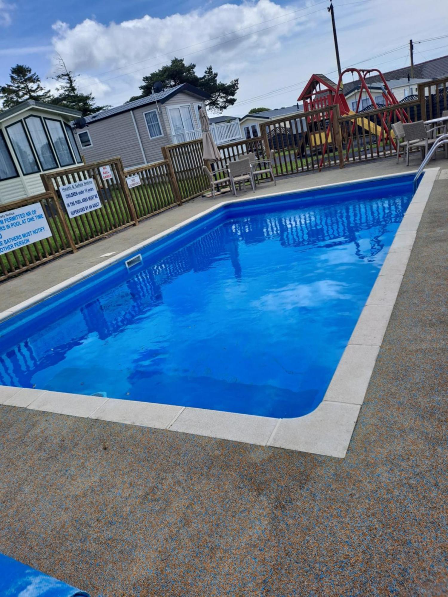 Amroth Bay Holiday Caravan Llanteg Ngoại thất bức ảnh